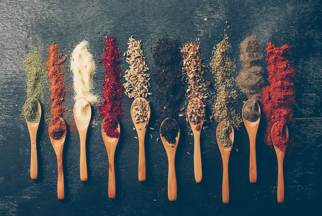 آشپزی بدون ادویه بی معنی است